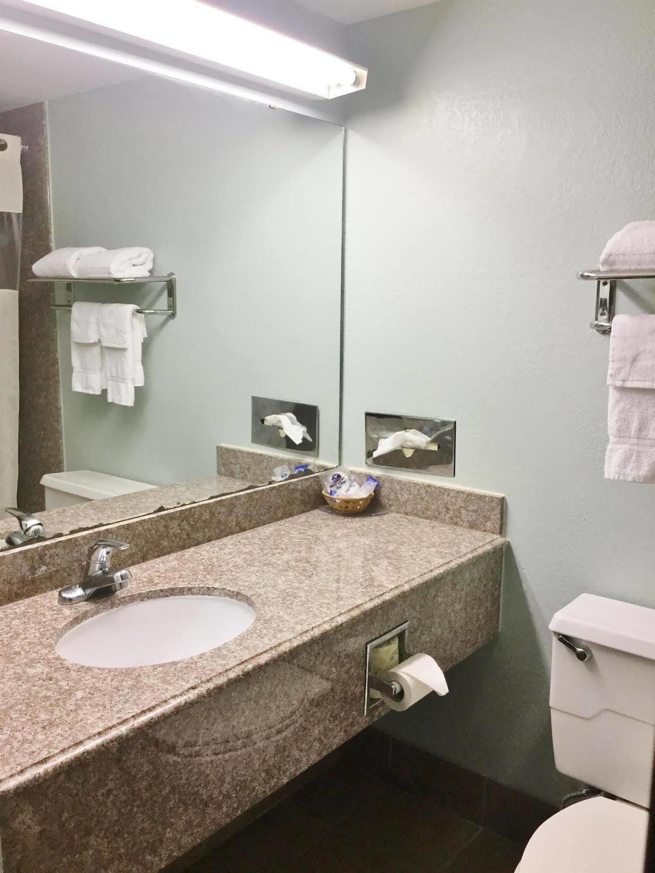 Americas Best Value Inn Crossett 外观 照片