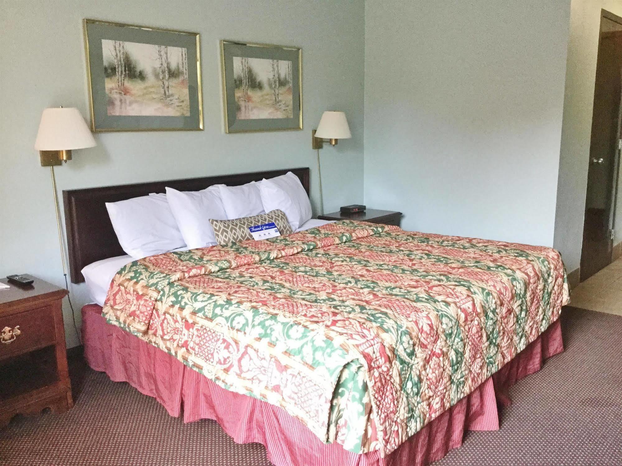 Americas Best Value Inn Crossett 外观 照片